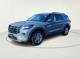 New 2026 Ford Explorer Active video 2