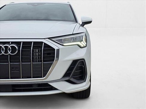 New 2025 Audi Q3 2.0T Premium w/ Convenience Package image 10