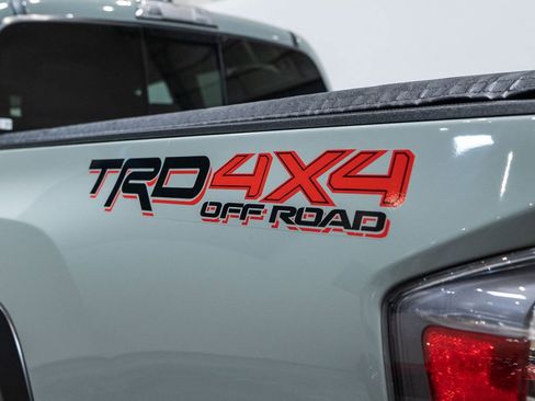 Certified 2023 Toyota Tacoma TRD Off-Road image 11