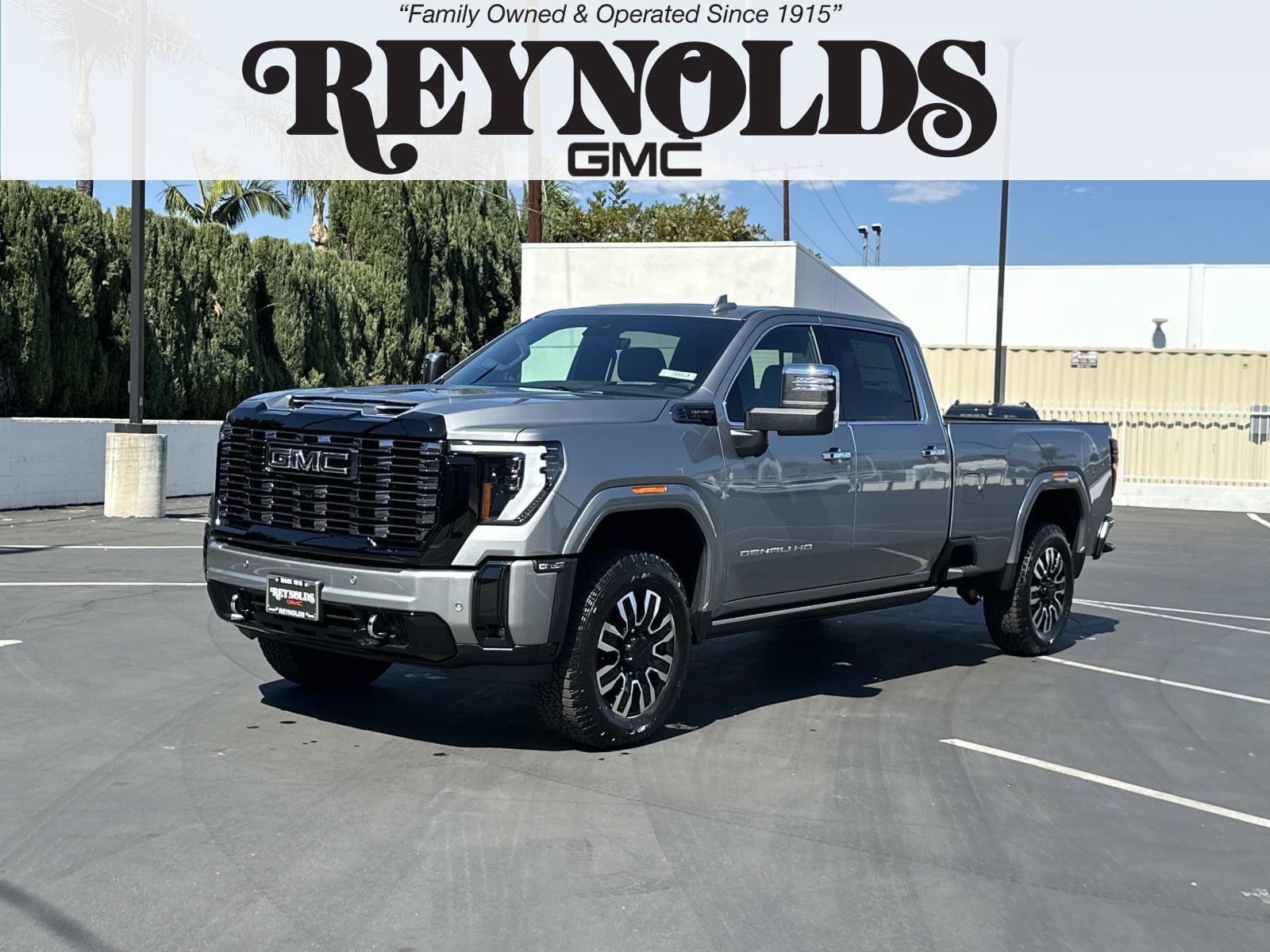 New 2026 GMC Sierra 2500 Denali Ultimate AWD/4WD image 1