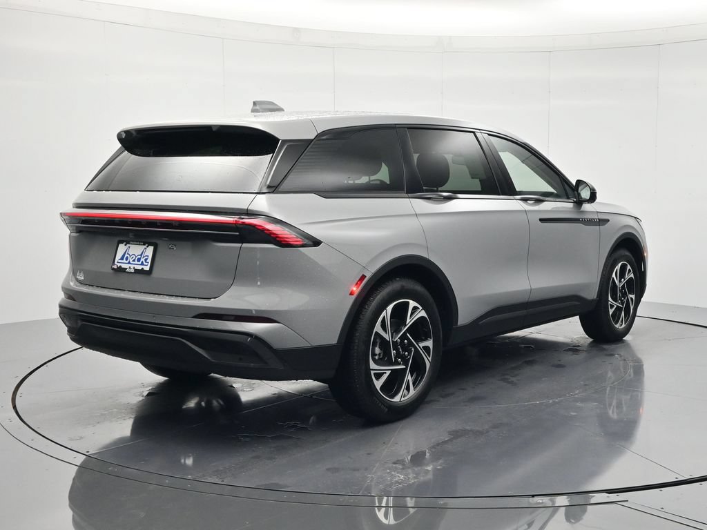 New 2026 Lincoln Nautilus Premier w/ Equipment Group 102A AWD/4WD image 5
