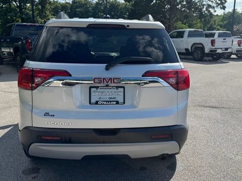 Used 2019 GMC Acadia SLE FWD image 4