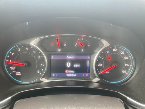 Used 2019 Chevrolet Equinox LT image 16