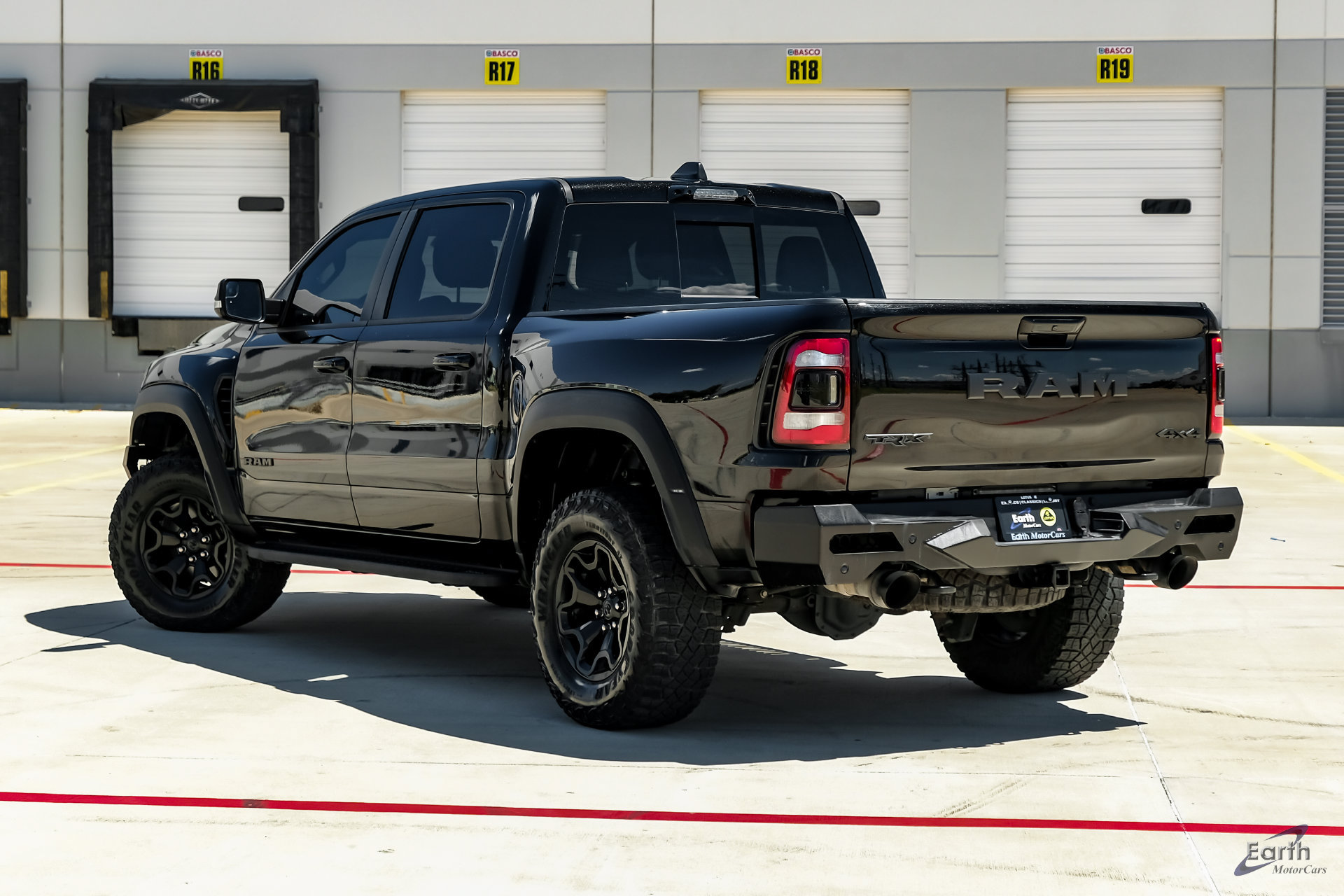 Used 2021 RAM 1500 TRX w/ TRX Level 2 Equipment Group AWD/4WD image 11