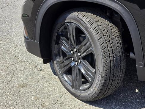 New 2026 GMC Acadia Elevation image 22