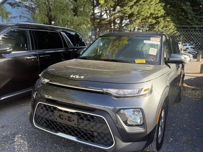 Certified 2022 Kia Soul LX w/ Technology Package