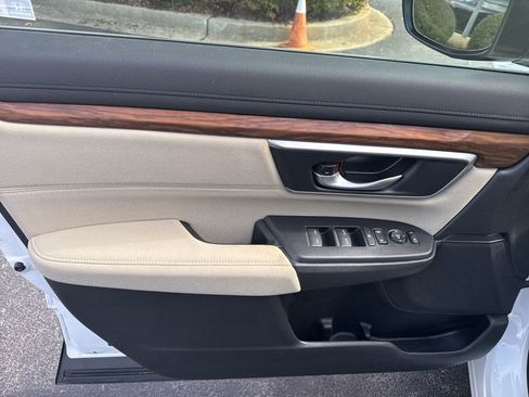 Certified 2022 Honda CR-V EX image 22