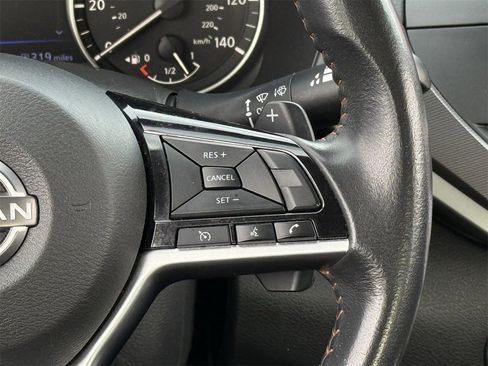 Used 2024 Nissan Altima 2.5 SR image 14