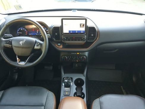 Used 2023 Ford Bronco Sport Outer Banks image 15