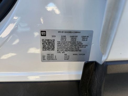 Used 2025 Buick Envista Preferred image 24