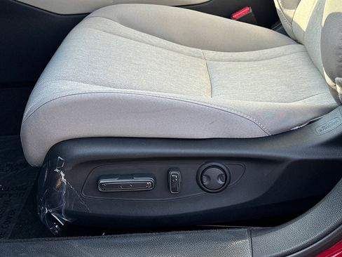 New 2025 Honda Accord SE image 13