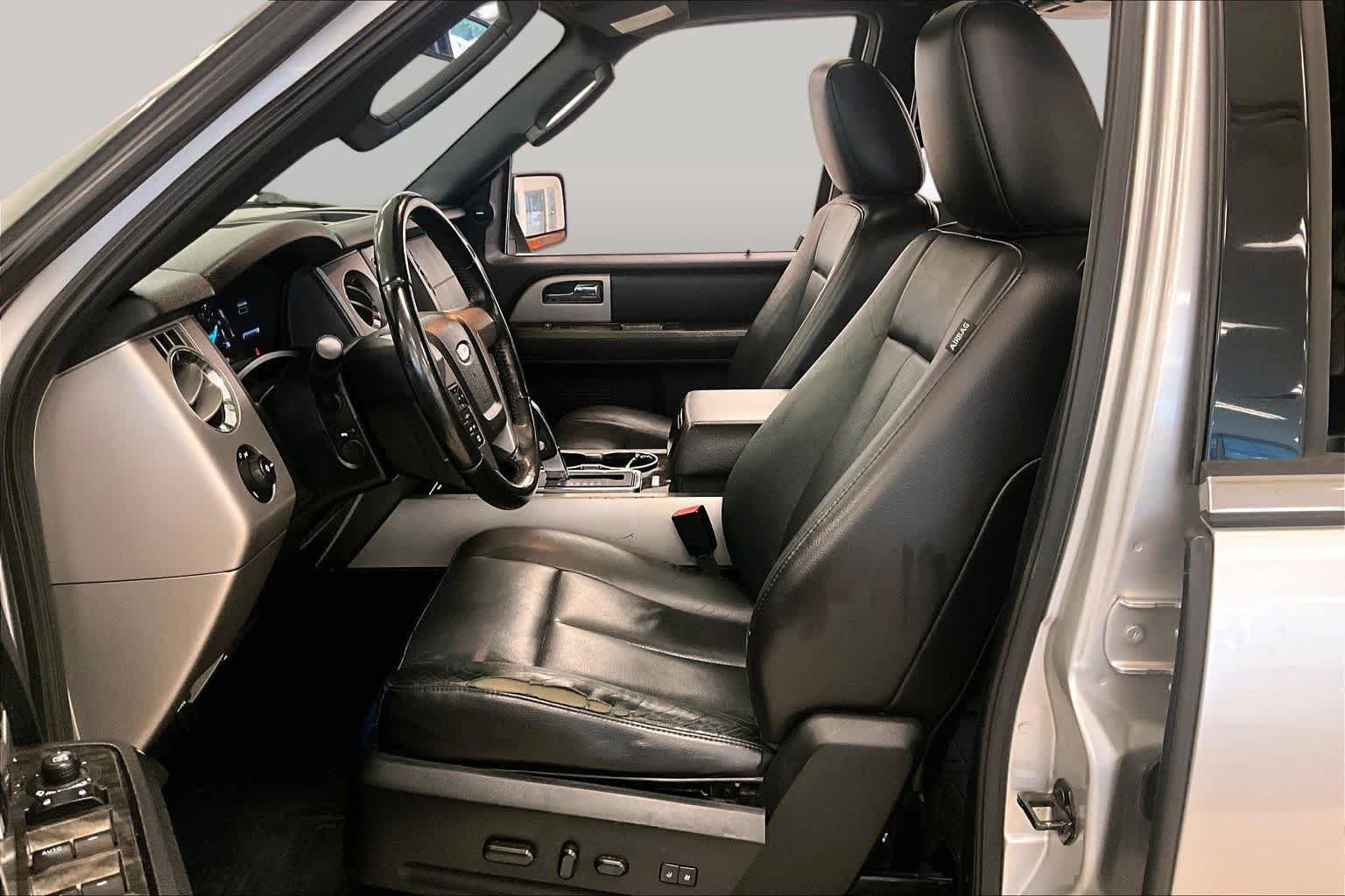 Used 2017 Ford Expedition EL Limited RWD image 7