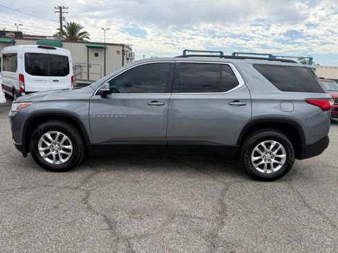 Used 2020 Chevrolet Traverse LT FWD image 10