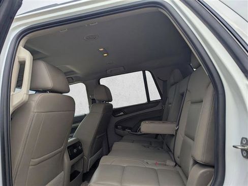 Used 2018 Chevrolet Tahoe LT image 14