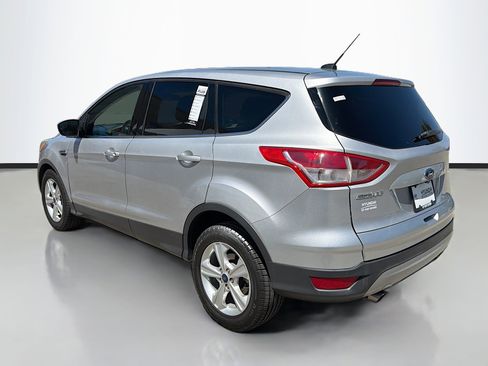 Used 2016 Ford Escape SE image 5