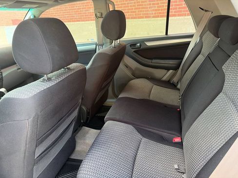 Used 2006 Toyota 4Runner 4WD image 7