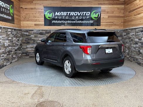 Used 2021 Ford Explorer XLT AWD/4WD image 8