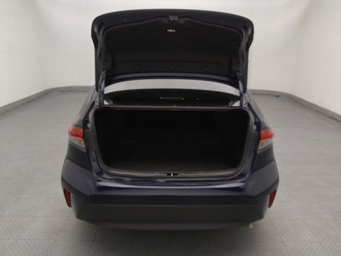 Used 2025 Toyota Corolla LE FWD image 29
