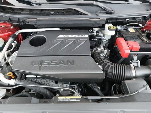 Used 2022 Nissan Rogue Platinum w/ Head-Up Display Package image 25