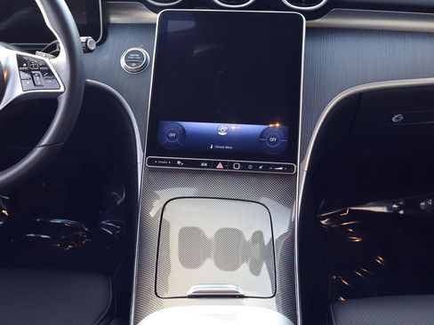 Used 2023 Mercedes-Benz C 300 Sedan image 21