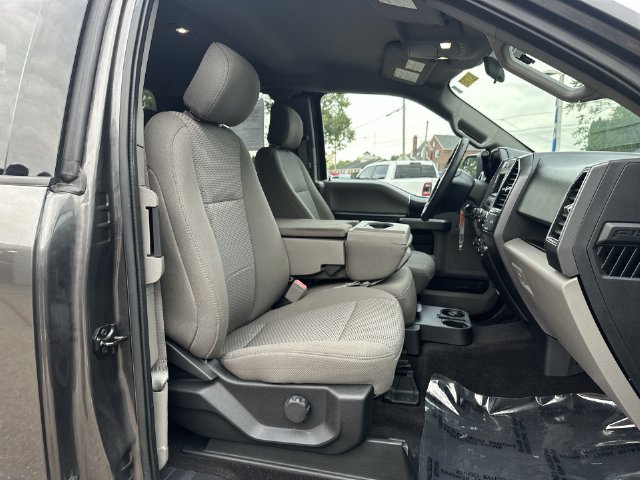 Used 2018 Ford F150 XLT AWD/4WD image 32
