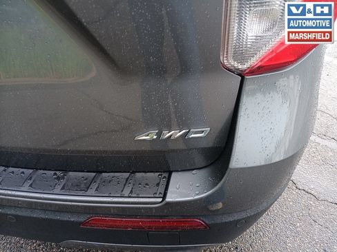 Used 2024 Ford Explorer XLT w/ Equipment Group 202A AWD/4WD image 3
