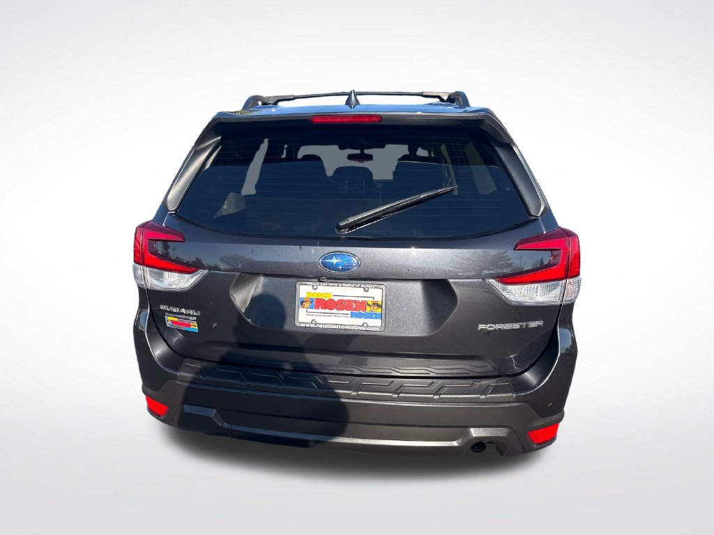 Used 2019 Subaru Forester Premium AWD/4WD image 4