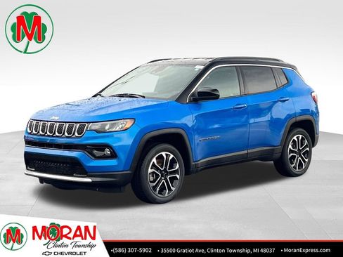 Used 2024 Jeep Compass Limited AWD/4WD image 1