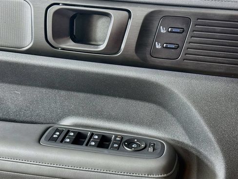 Used 2025 Hyundai Santa Fe Calligraphy AWD/4WD image 14