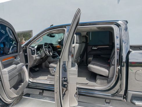 Used 2025 GMC Sierra 2500 Denali w/ Denali Reserve Package AWD/4WD image 53