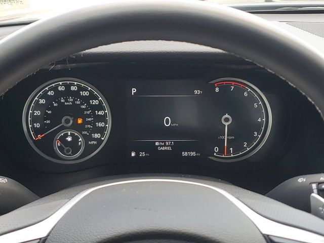 Used 2023 Genesis G70 3.3T RWD image 24