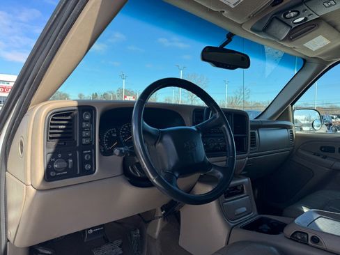 Used 2002 Chevrolet Silverado 1500 LT w/ Off-Road Skid Plate Pkg image 14