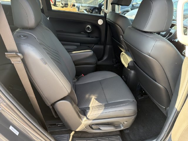 New 2027 Hyundai Palisade SEL Premium AWD/4WD image 17