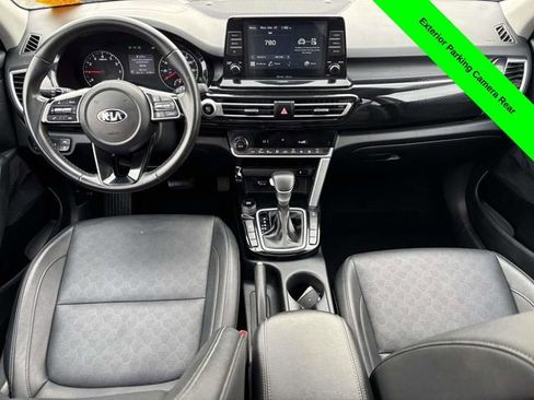 Used 2021 Kia Seltos EX image 25