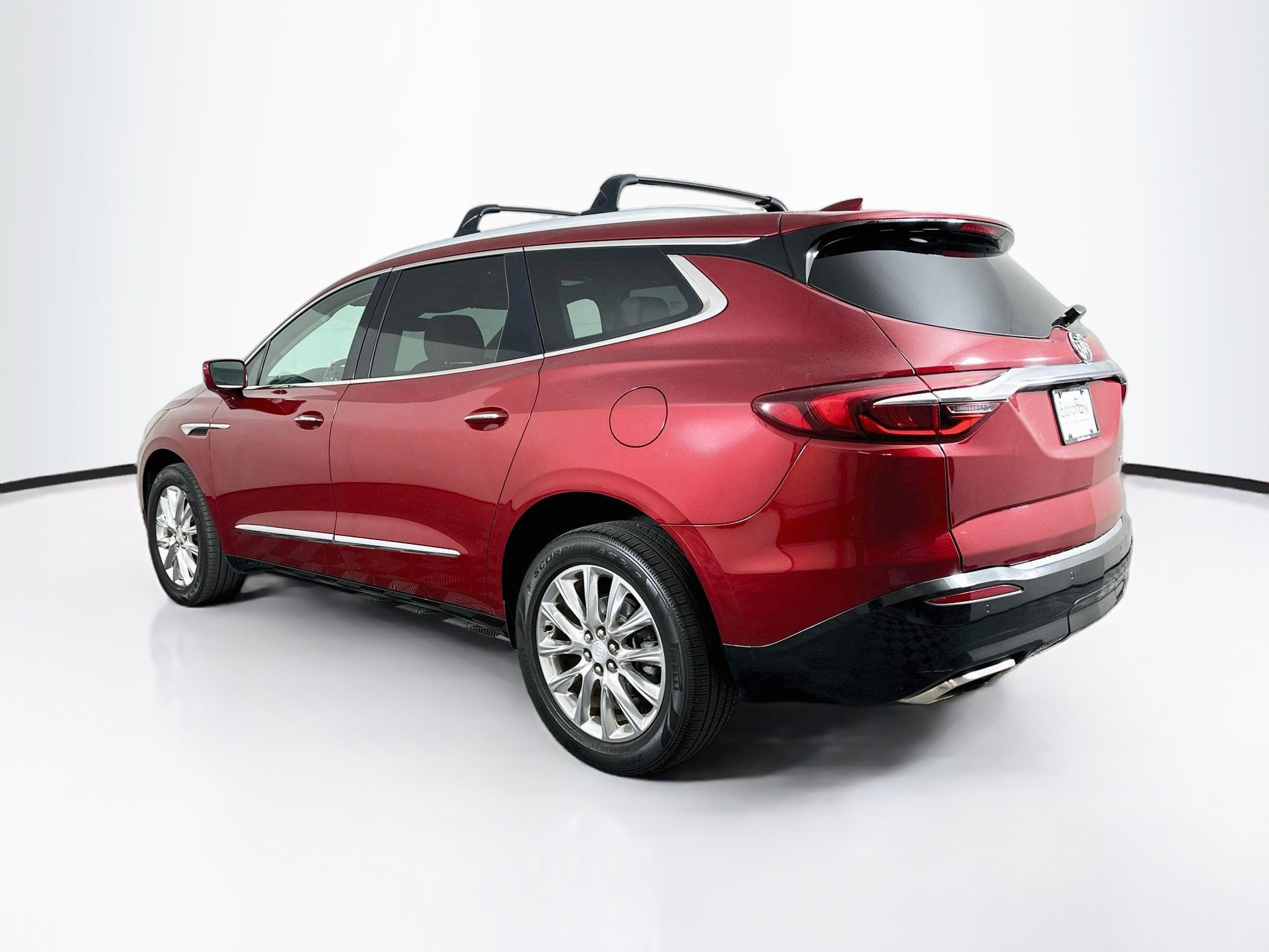 Used 2019 Buick Enclave Premium w/ Experience Buick Package FWD image 5