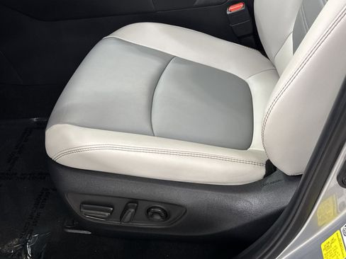 Used 2023 Toyota RAV4 XLE Premium AWD/4WD image 26