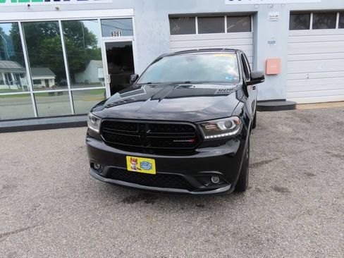 Used 2017 Dodge Durango R/T w/ Trailer Tow Group IV AWD/4WD image 2