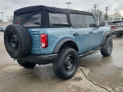 Used 2022 Ford Bronco Black Diamond image 4