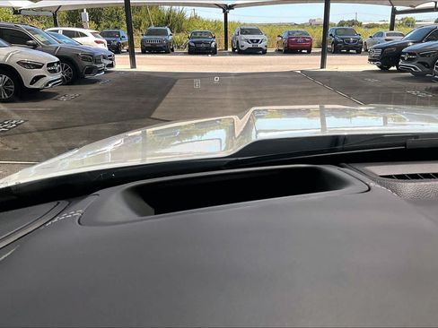 Used 2025 RAM 1500 Limited AWD/4WD image 33
