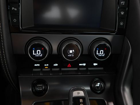 Used 2017 Jaguar F-TYPE R AWD/4WD image 19