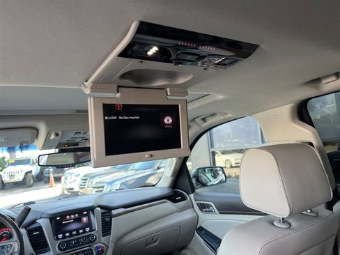 Used 2015 GMC Yukon Denali w/ Touring Package RWD image 13