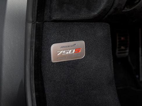 Used 2025 McLaren 750S RWD image 62