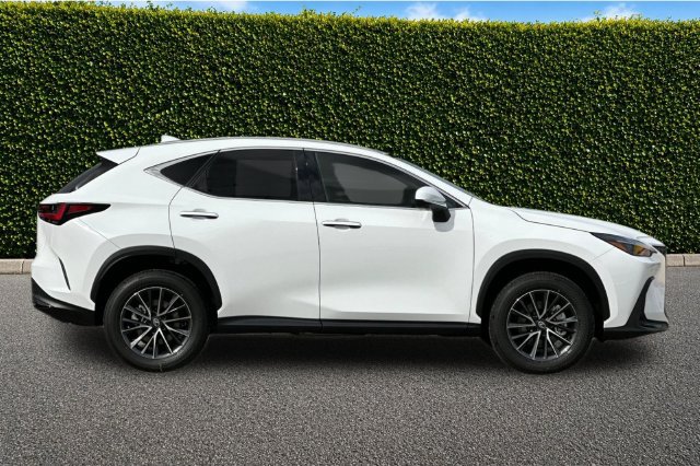 New 2026 Lexus NX 350h AWD w/ Premium Package image 4