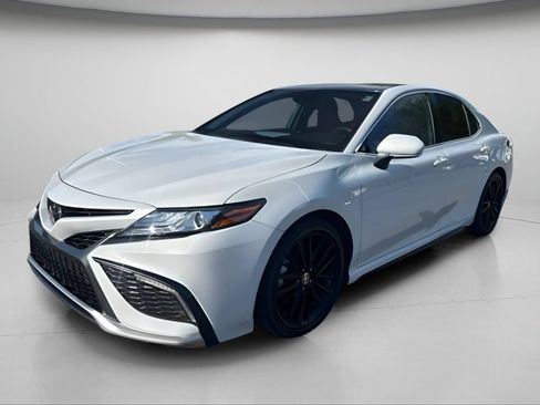 Used 2023 Toyota Camry XSE w/ Blackout Package (TMS) AWD/4WD image 13