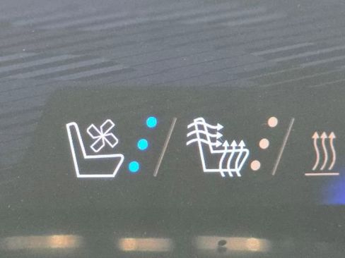 New 2026 Chevrolet Silverado EV LT w/ Premium Package image 19