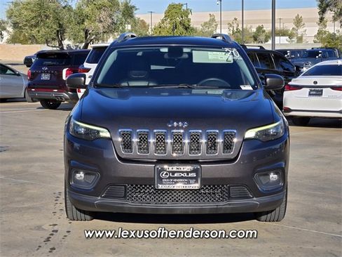 Used 2020 Jeep Cherokee Latitude Plus image 8
