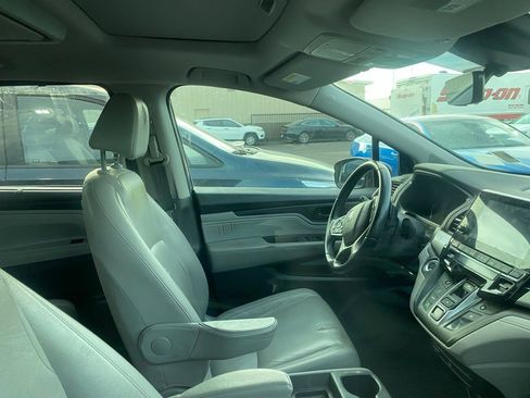 Used 2019 Honda Odyssey Touring image 6