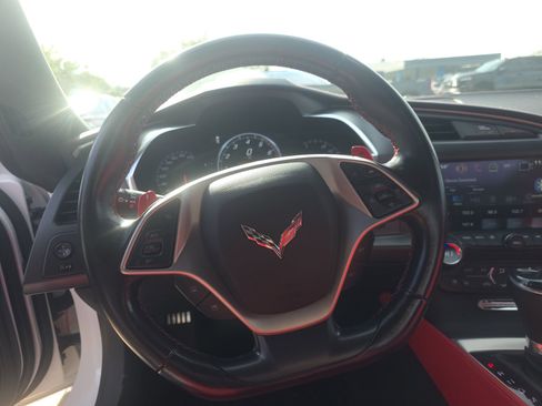 Used 2017 Chevrolet Corvette Grand Sport image 11