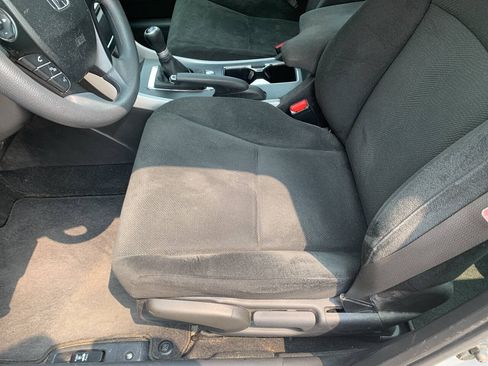 Used 2013 Honda Accord LX image 11