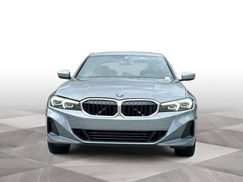 Used 2025 BMW 330i xDrive Sedan w/ Convenience Package AWD/4WD image 3
